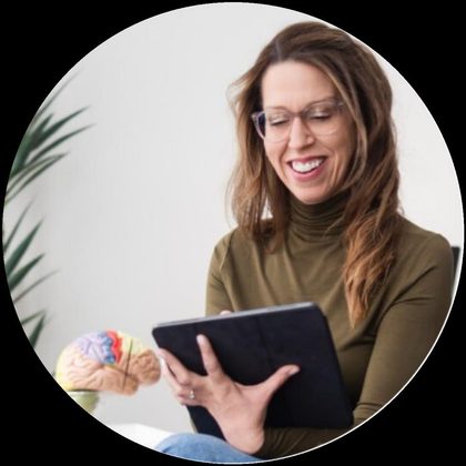 Portrait de Mélanie St-Onge, fondatrice de Neurodidacte